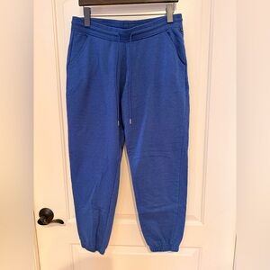 Eddie Bauer Women’s size  Medium heathered Royal Blue sweatpants in EUC